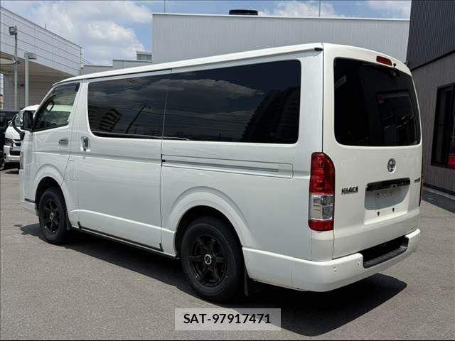 Toyota HIACE VAN 2023-01 8099474-15