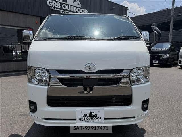 Toyota HIACE VAN 2023-01 8099474-1