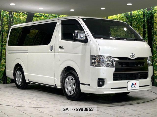 Toyota HIACE VAN 2025-07 8099472-16