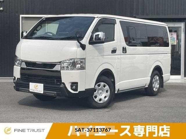 Toyota HIACE VAN 2024-04 8099479-0