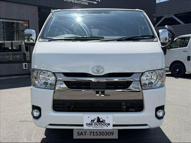 Toyota HIACE VAN 2022-03 8099496-1