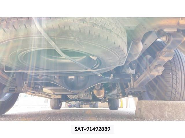 Toyota HIACE VAN 2021-09 8099495-9