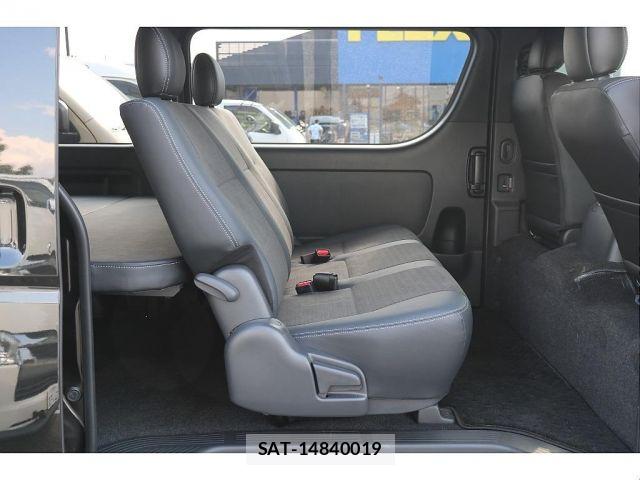 Toyota HIACE VAN 2025-01 8130430-14