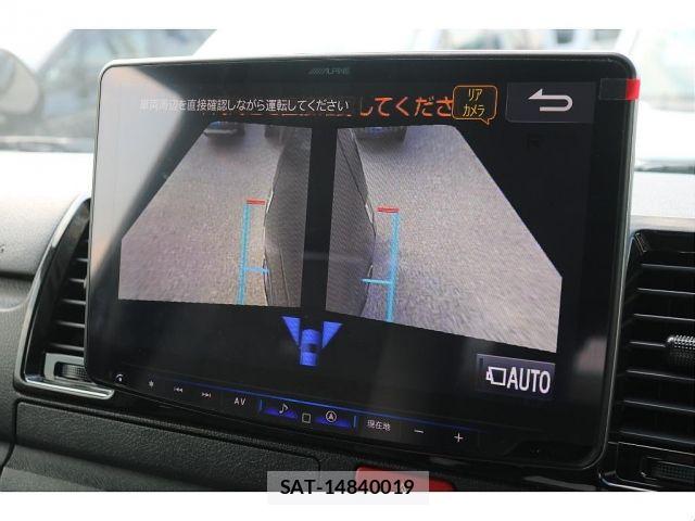 Toyota HIACE VAN 2025-01 8130430-8