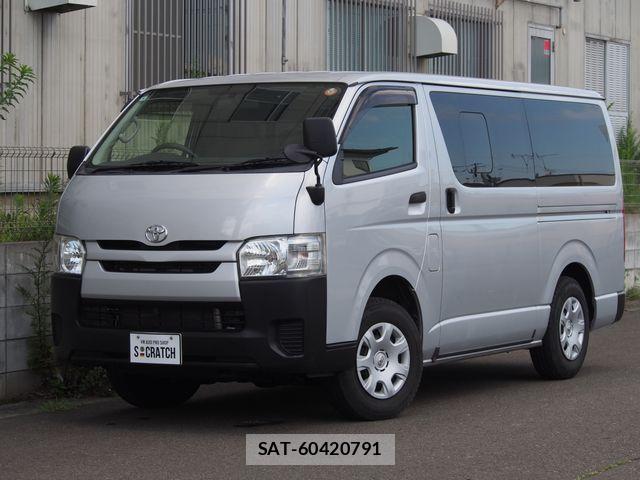 Toyota HIACE VAN 2017-05 8130445-0