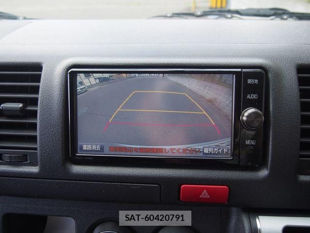 Toyota HIACE VAN 2017-05 8130445-11