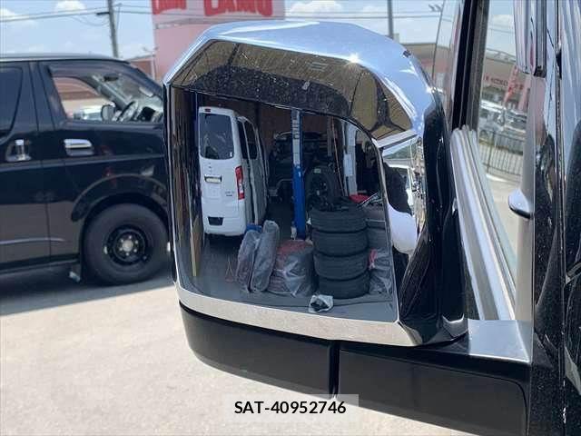 Toyota HIACE VAN 2022-01 8130444-29