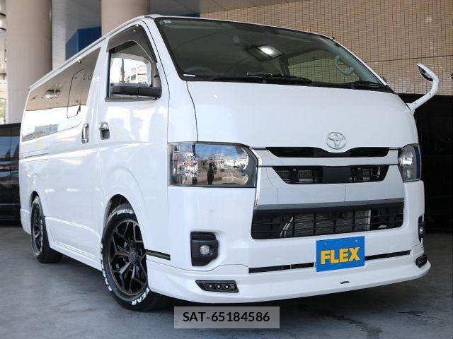 Toyota HIACE VAN 2024-01 8130436-17