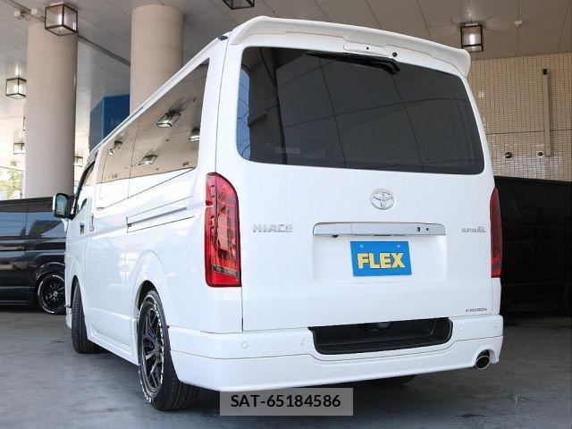 Toyota HIACE VAN 2024-01 8130436-19