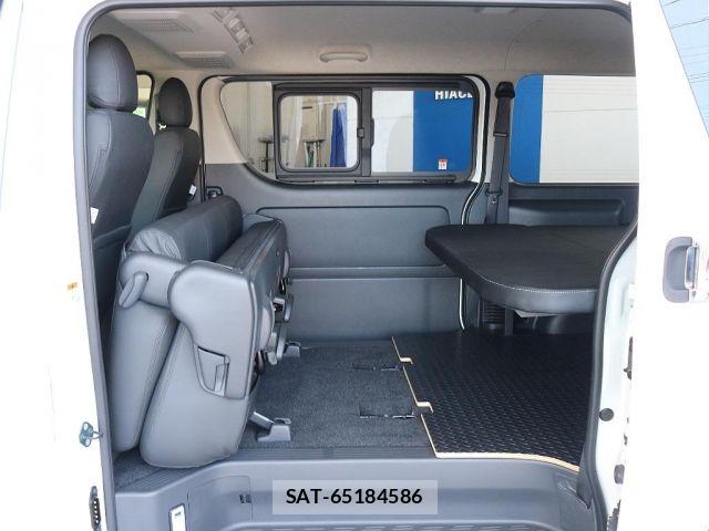 Toyota HIACE VAN 2024-01 8130436-8