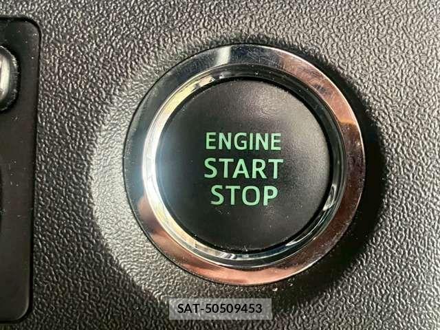 Toyota HIACE VAN 2022-11 8130443-10