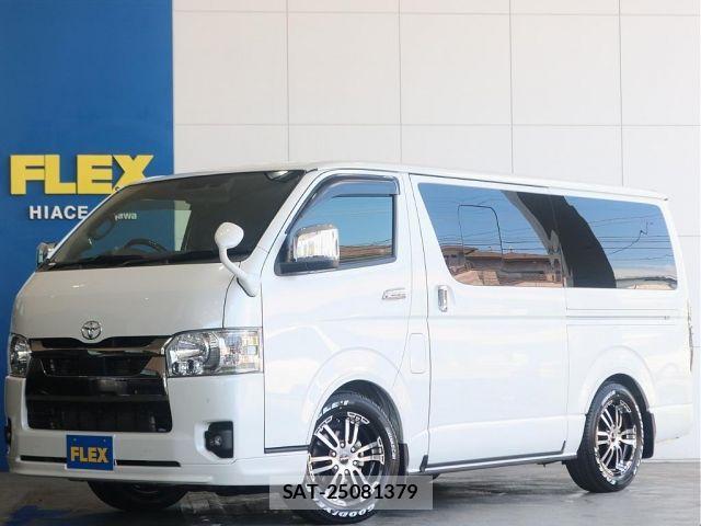 Toyota HIACE VAN 2022-01 8130438-0