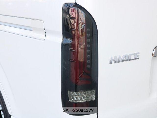 Toyota HIACE VAN 2022-01 8130438-14