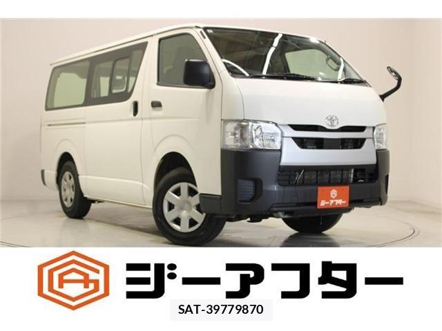 Toyota HIACE VAN 2022-06 8130446-0