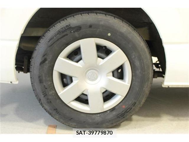 Toyota HIACE VAN 2022-06 8130446-23