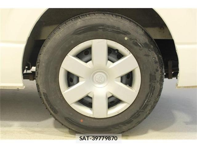 Toyota HIACE VAN 2022-06 8130446-24