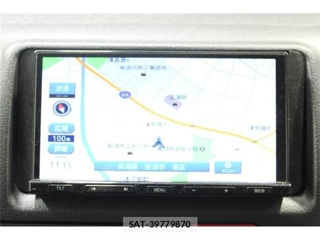 Toyota HIACE VAN 2022-06 8130446-2