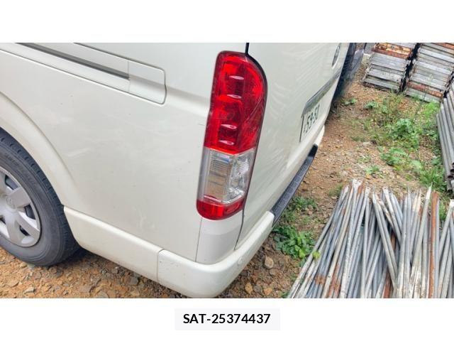 Toyota HIACE VAN 2018-07 8130447-3