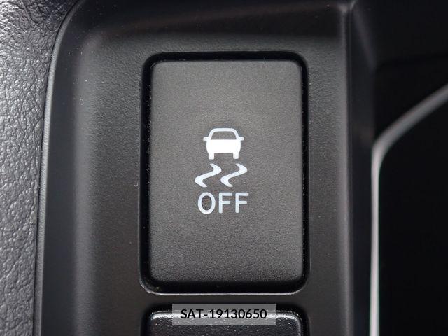 Toyota HIACE VAN 2021-06 8145883-13