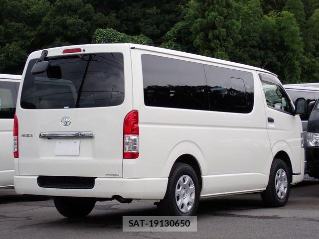Toyota HIACE VAN 2021-06 8145883-1