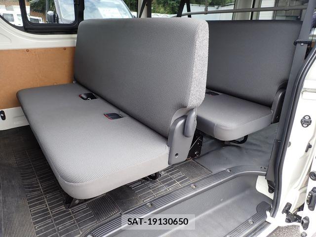 Toyota HIACE VAN 2021-06 8145883-23