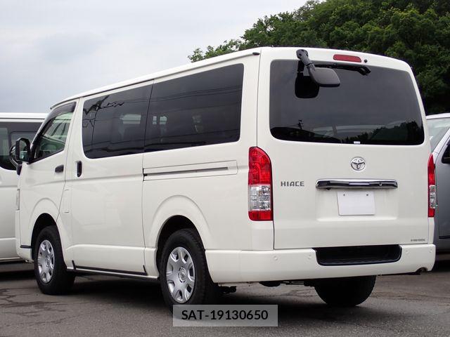 Toyota HIACE VAN 2021-06 8145883-3