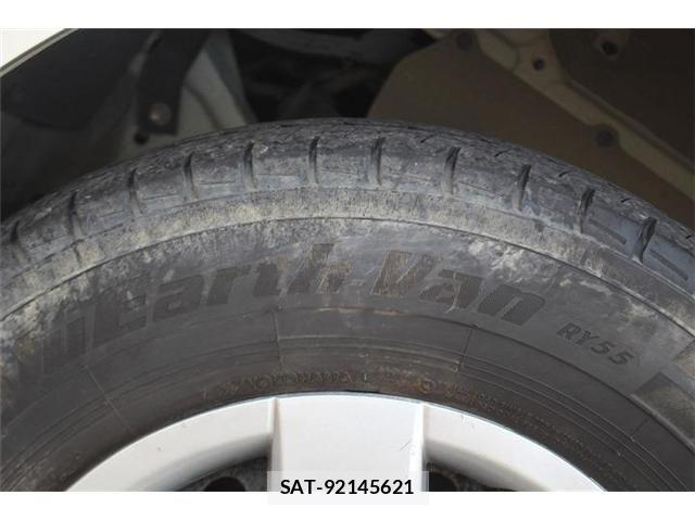 Toyota HIACE VAN 2021-03 8145886-11