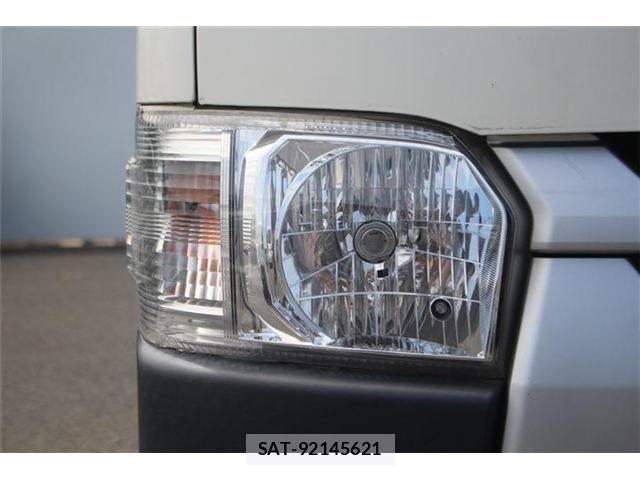 Toyota HIACE VAN 2021-03 8145886-13