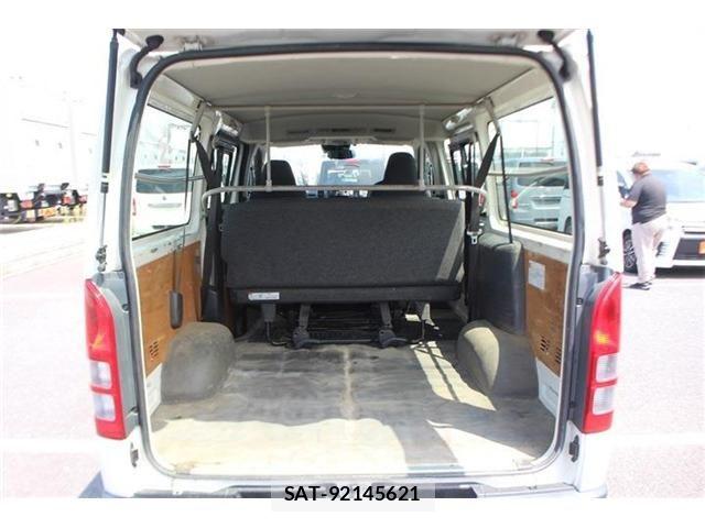 Toyota HIACE VAN 2021-03 8145886-29