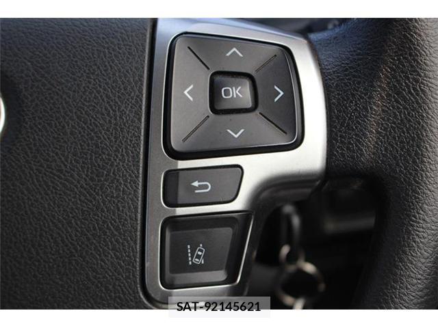 Toyota HIACE VAN 2021-03 8145886-4