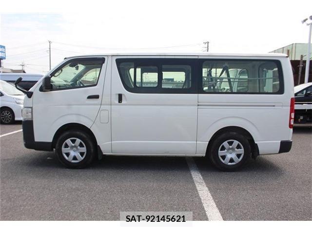 Toyota HIACE VAN 2021-03 8145886-7