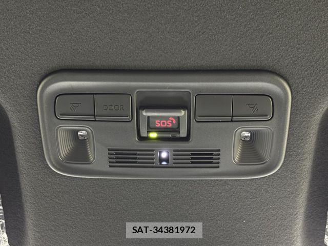 Toyota HIACE VAN 2026-07 8158533-10