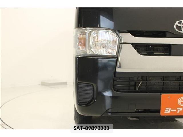 Toyota HIACE VAN 2023-08 8207791-15