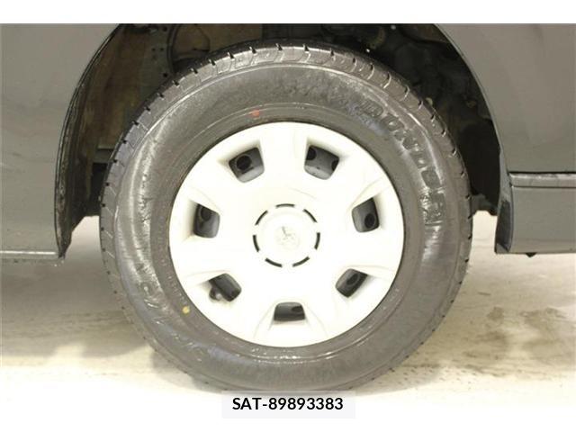 Toyota HIACE VAN 2023-08 8207791-21