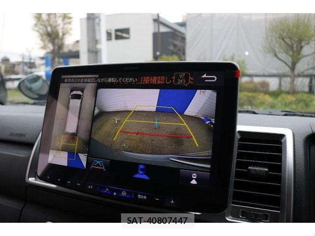 Toyota HIACE VAN 2025-01 8207780-5