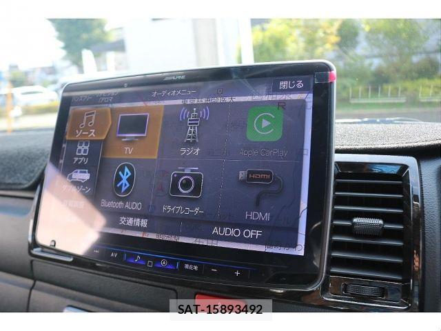 Toyota HIACE VAN 2024-01 8207785-10