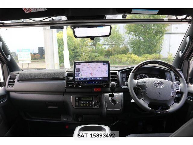 Toyota HIACE VAN 2024-01 8207785-3