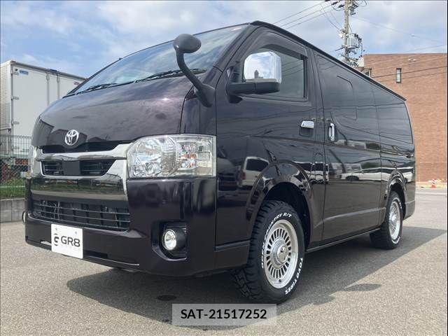Toyota HIACE VAN 2020-09 8207789-11