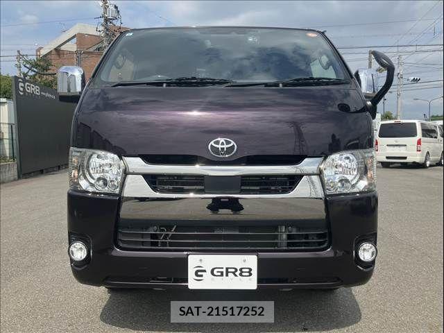 Toyota HIACE VAN 2020-09 8207789-1