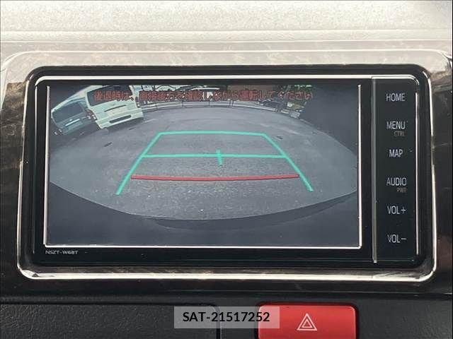 Toyota HIACE VAN 2020-09 8207789-5