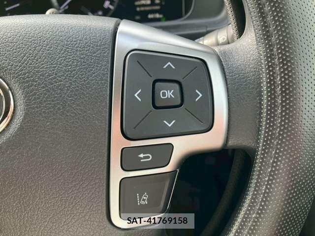 Toyota HIACE VAN 2026-04 8207781-9