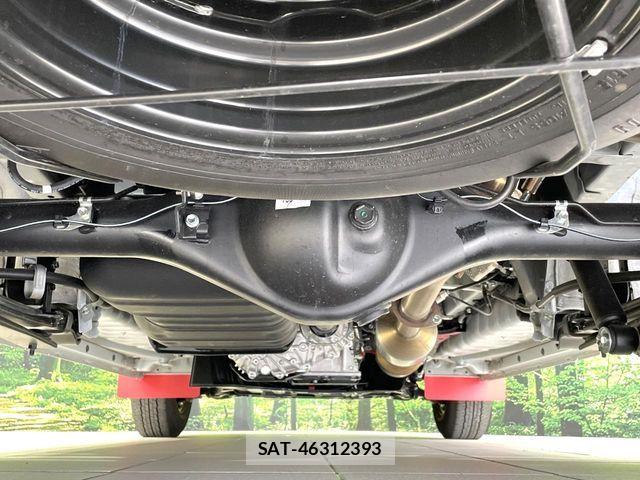 Toyota HIACE VAN 2026-04 8207788-18