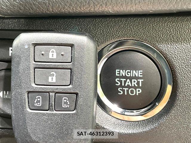 Toyota HIACE VAN 2026-04 8207788-6