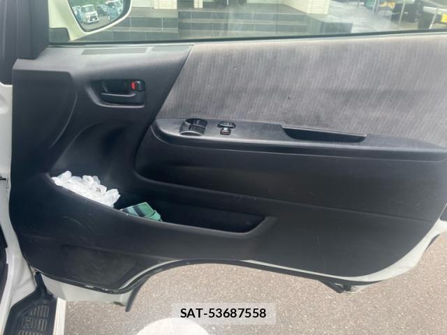 Toyota HIACE VAN 2012-09 8207798-14