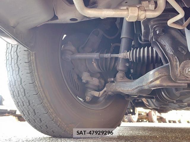 Toyota HIACE VAN 2019-08 8207792-14
