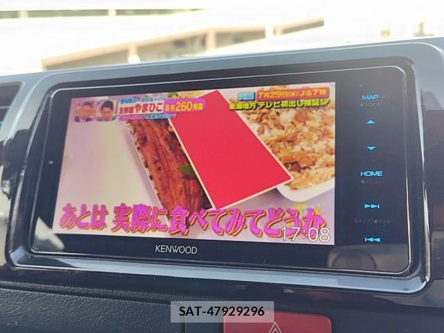 Toyota HIACE VAN 2019-08 8207792-25