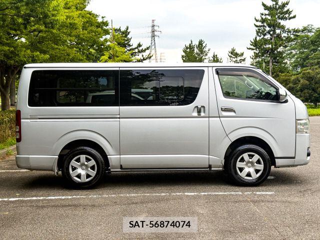 Toyota HIACE VAN 2014-07 8207796-4