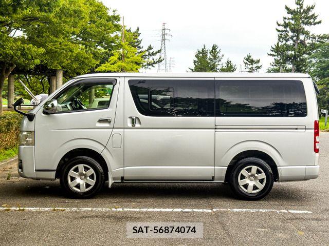 Toyota HIACE VAN 2014-07 8207796-5