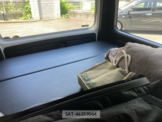 Toyota HIACE VAN 2021-01 8230268-19