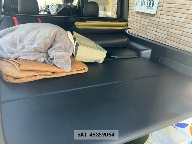 Toyota HIACE VAN 2021-01 8230268-21